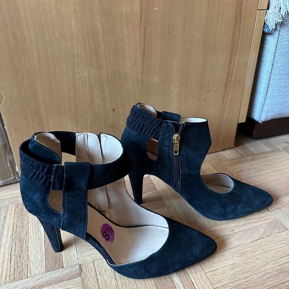 Black heels